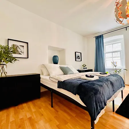 Schoene Ferienwohnung Schottwien Exterior photo