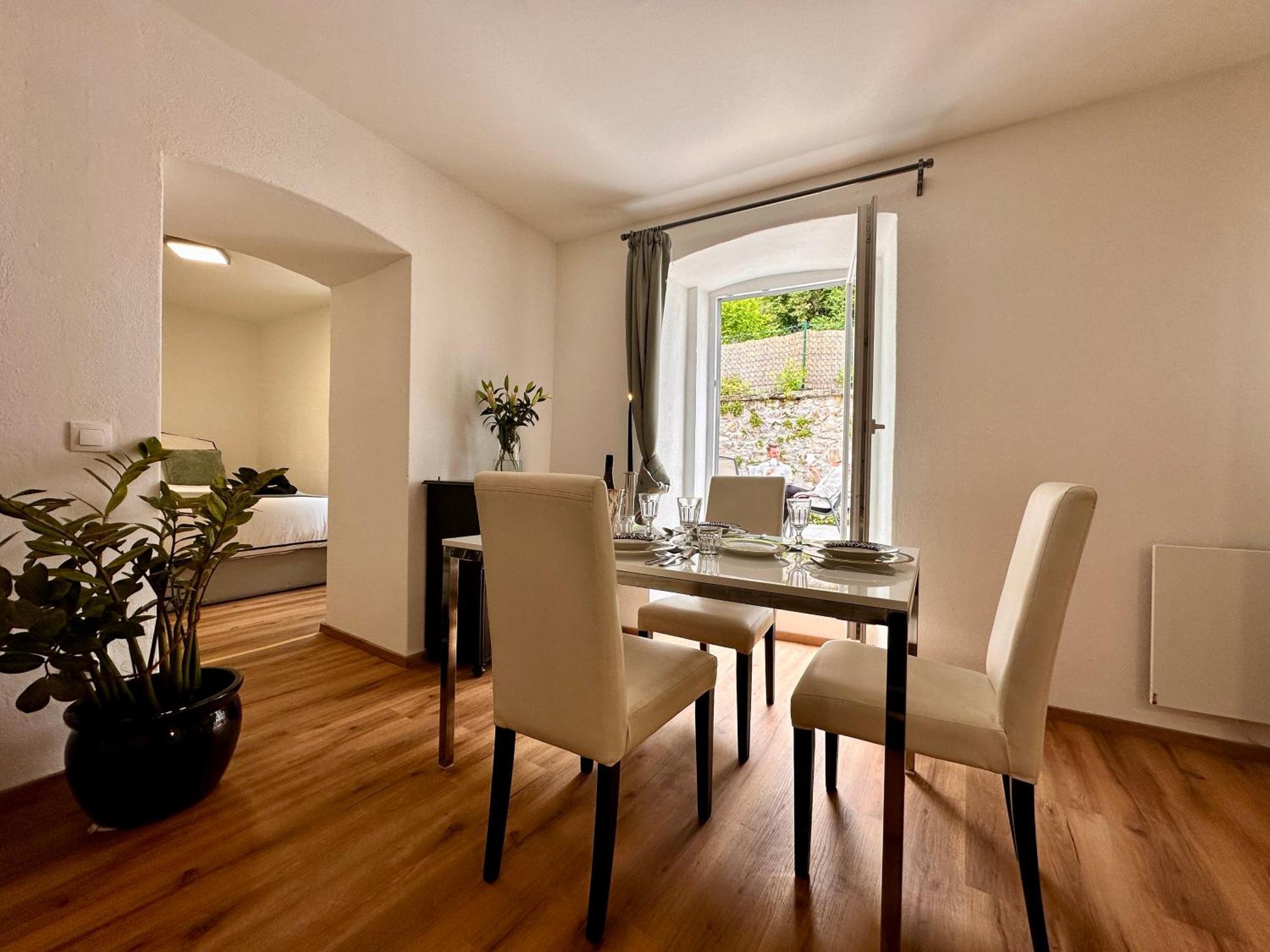 Schoene Apartment Schottwien