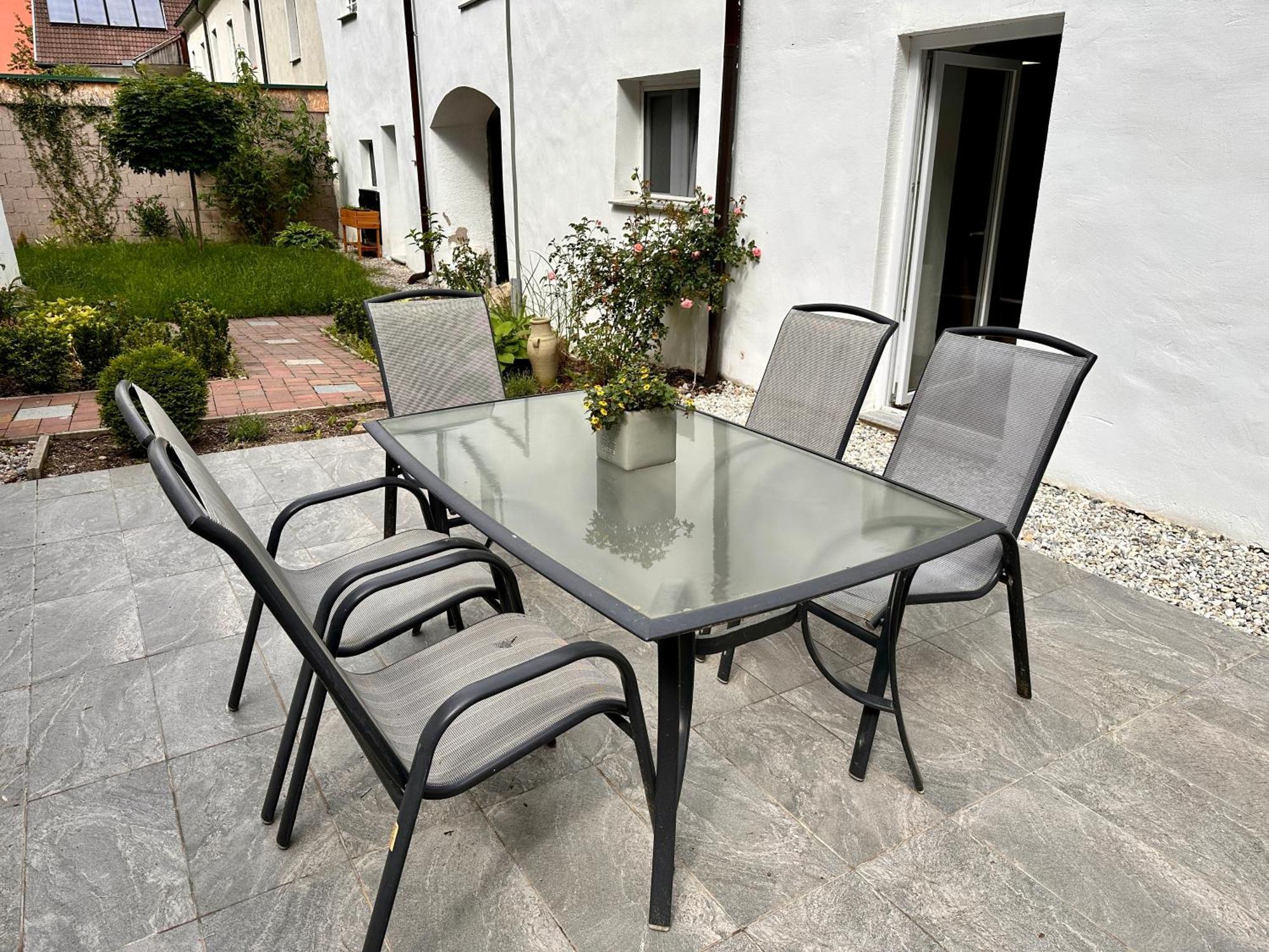 Schoene Apartment *